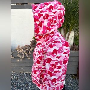 Still has tag inside and has the bag!